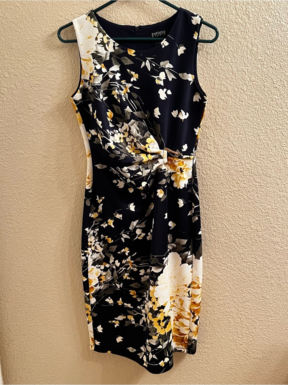 Women Floral Dress in Black and Yellow -